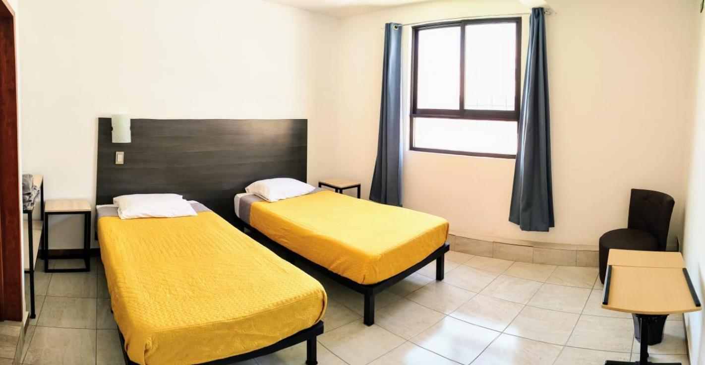 Casa Republik Hotel Леон Екстериор снимка